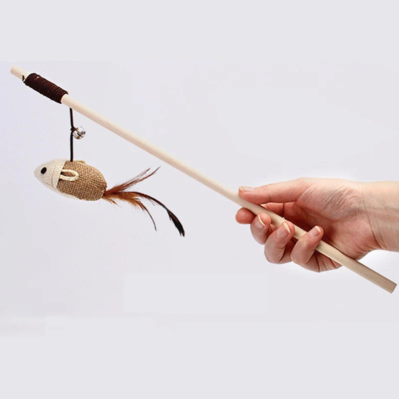 Baguette à plumes interactive pour chat