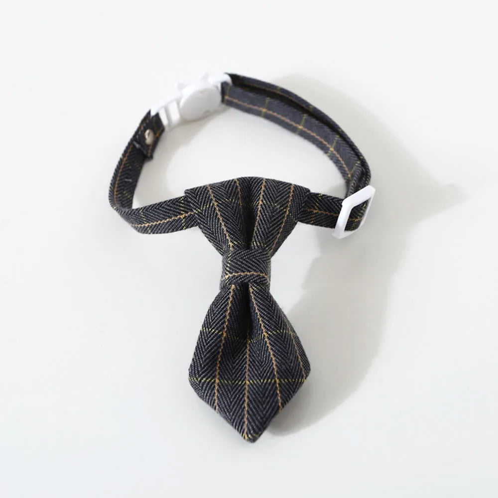 Collier cravate chic pour chat et petit chien