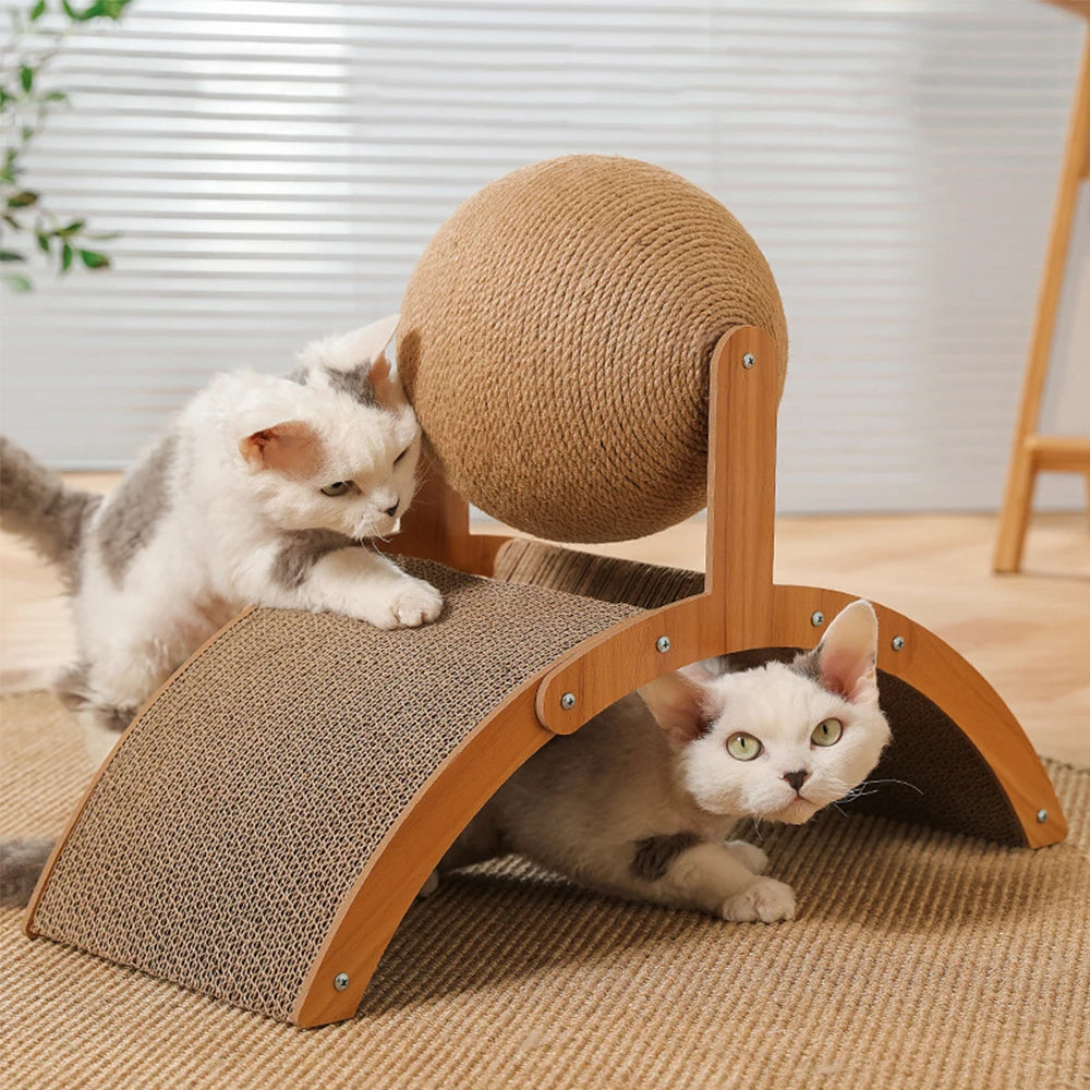 Griffoir en Bois pour Chat avec Boule en Sisal
