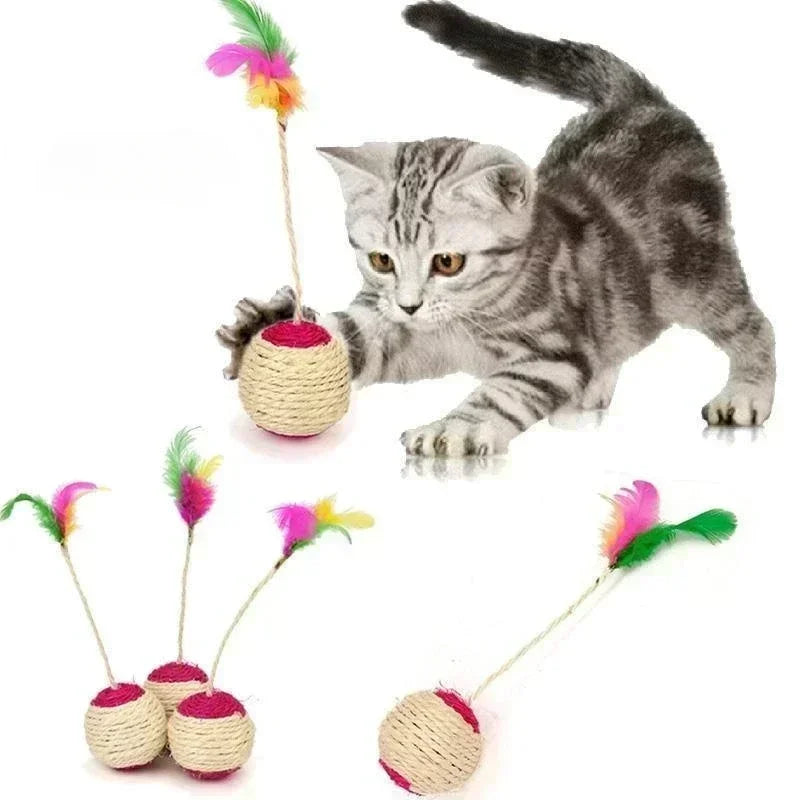 Balle en sisal avec plume pour chat