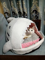 Panier Requin pour Chat et Petit Chien