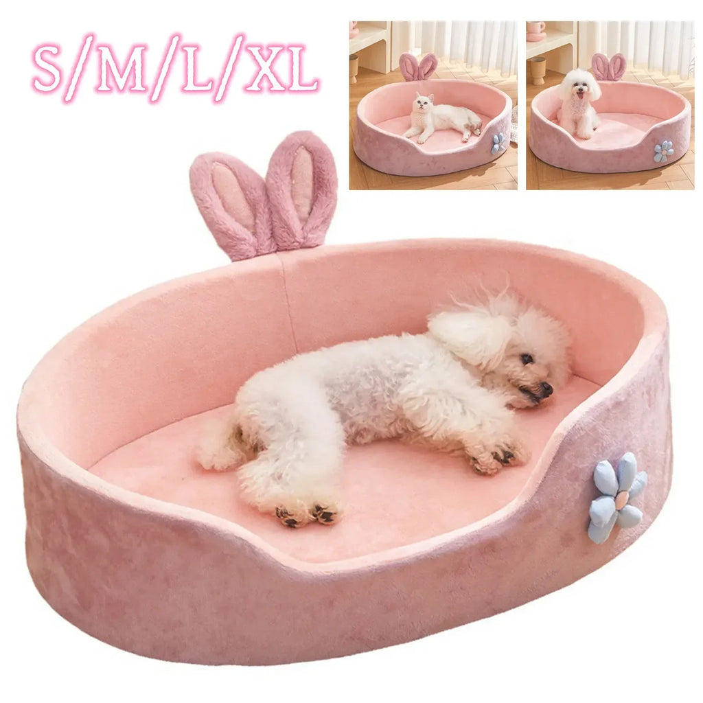 Panier rose en forme d’oreilles de lapin