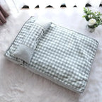 Coussin matelassé à carreaux avec oreiller pour chien et chat