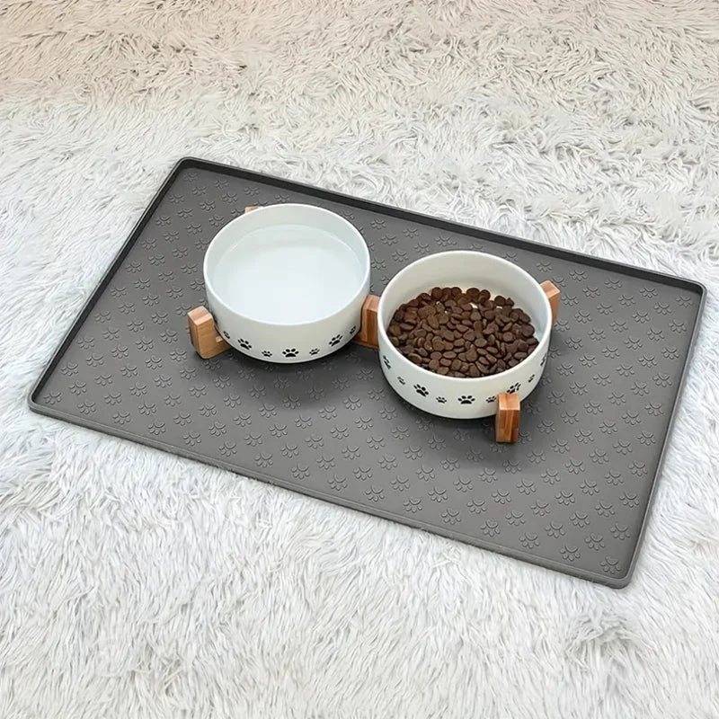 Tapis en silicone imperméable pour chiens et chats