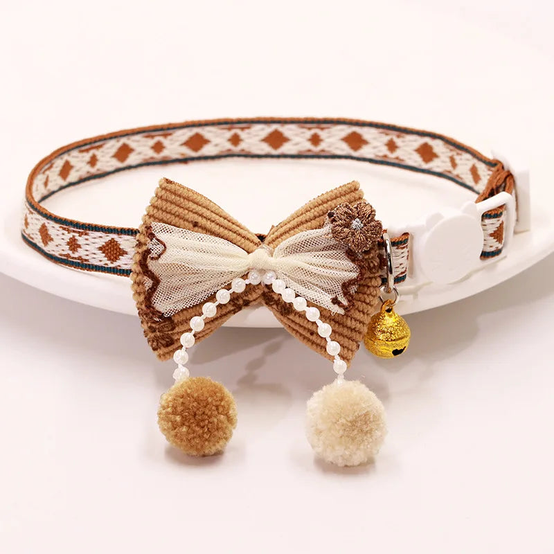 Collier Chat Nœud Papillon Dentelle & Clochette