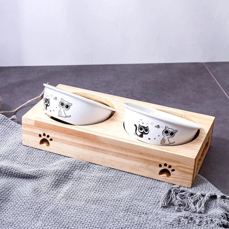 Gamelle sur support en bambou – chien et chat