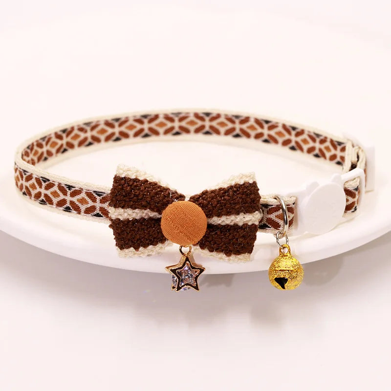 Collier Chat Nœud Papillon Dentelle & Clochette