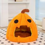 Nid citrouille Halloween - chat et petit chien