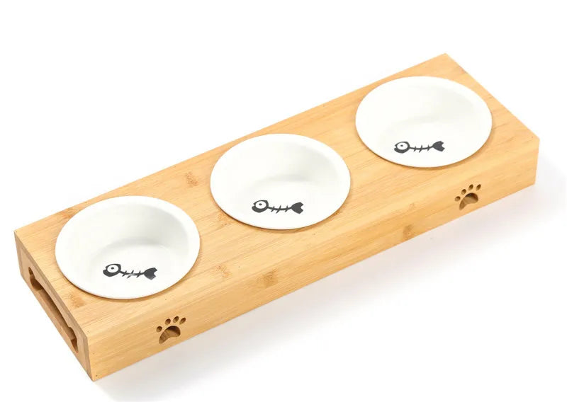 Gamelle sur support en bambou – chien et chat