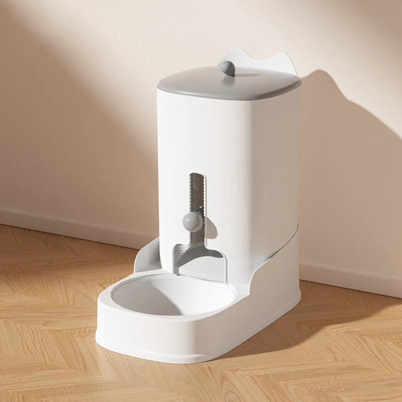 Distributeur automatique d'eau et de croquettes - chien & chat