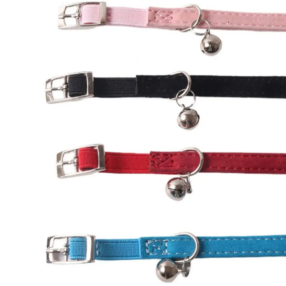 Collier pour Chat Élastique avec Cœur et Cloche