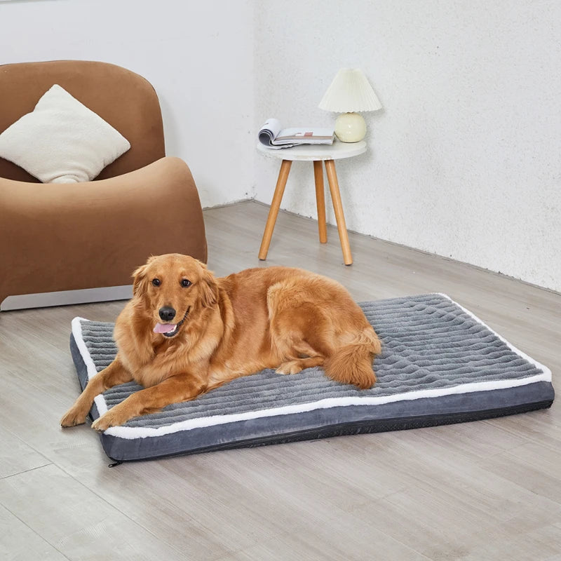 Lit rectangulaire ultra peluche en mousse pour chien et chat