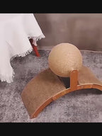 Griffoir en Bois pour Chat avec Boule en Sisal