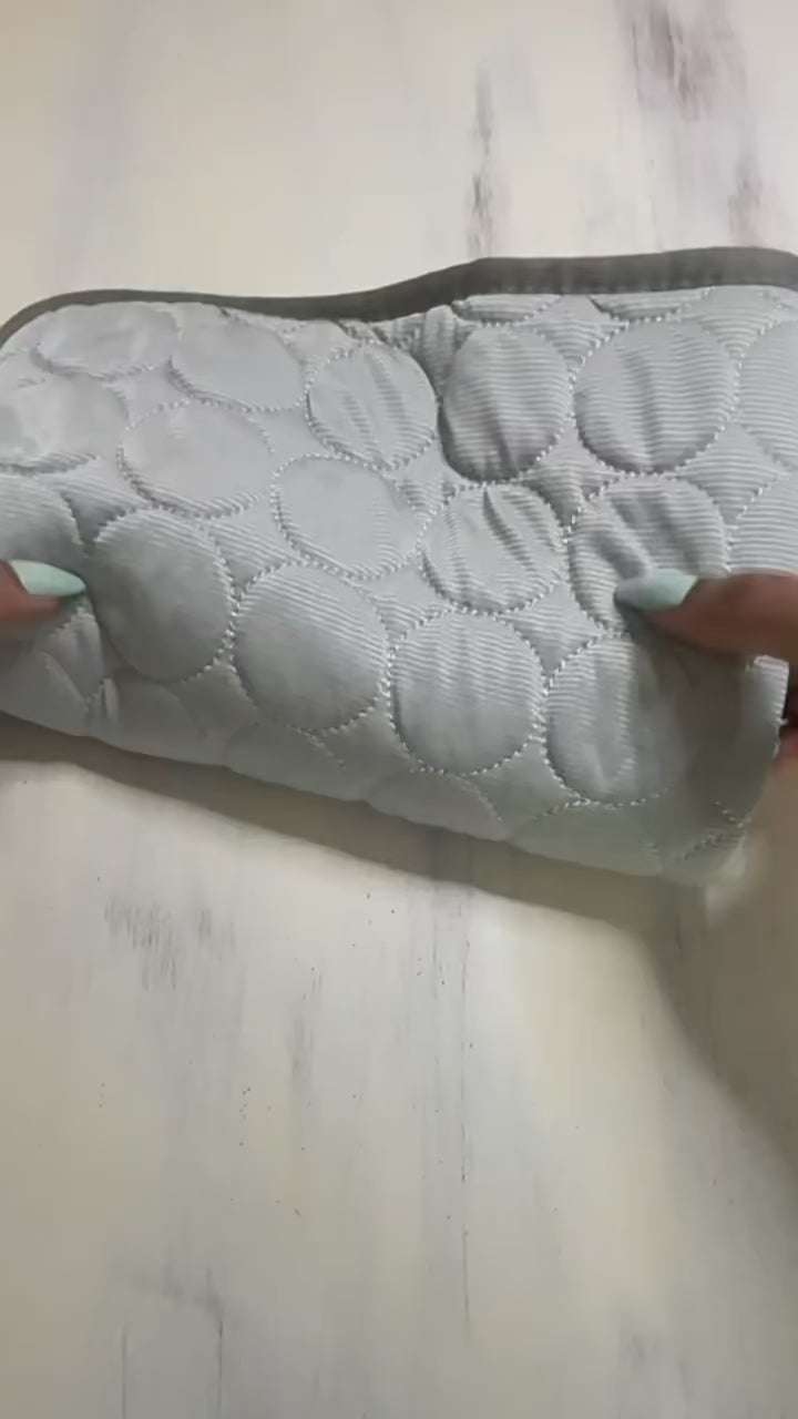 Tapis rafraîchissant pour chien et chat