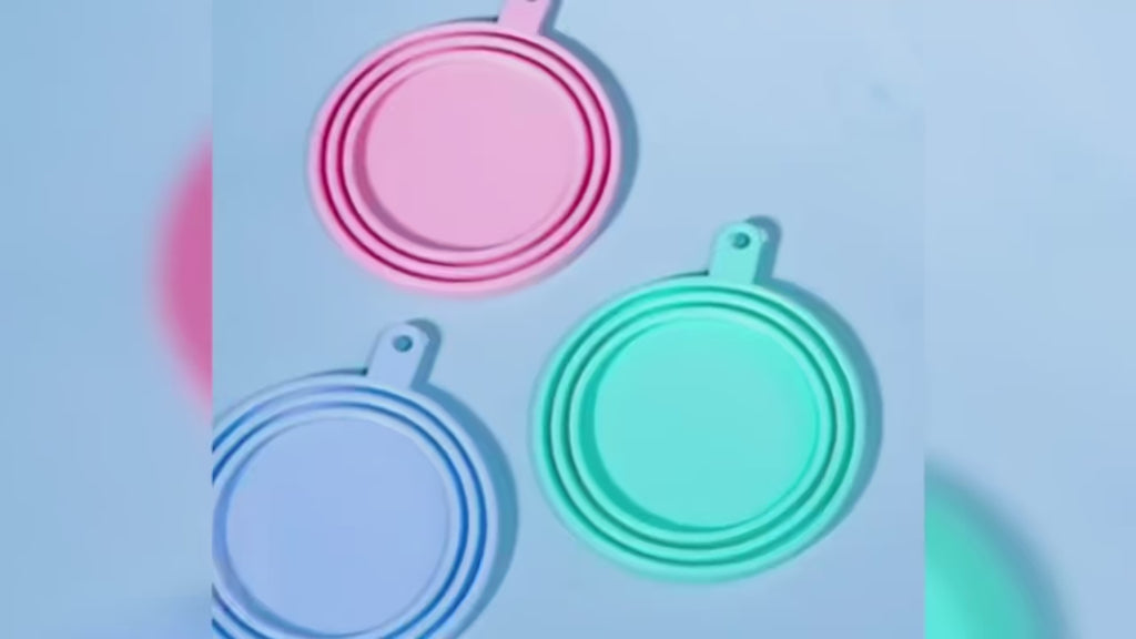 Couvercle 3-en-1 en silicone pour boîtes (options avec ou sans cuillère)