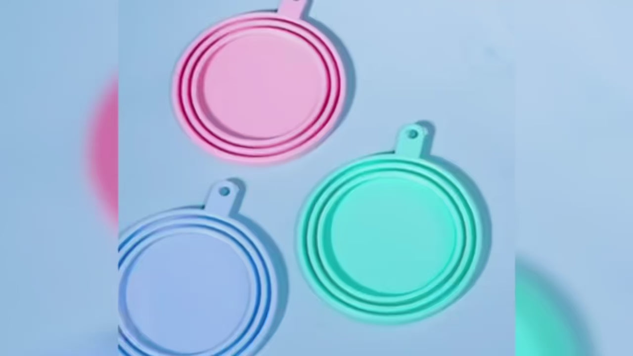 Couvercle 3-en-1 en silicone pour boîtes (options avec ou sans cuillère)